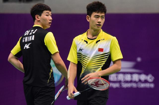 须面对来自 须面对来自