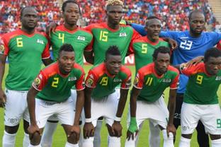 卡椒在中距